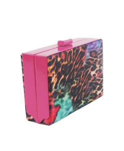 Roze box clutch met multicolor panterprint